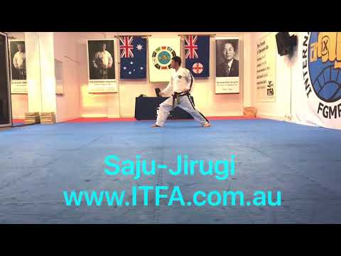 Taekwon-Do Saju-Jirugi (Four Direction Punch)