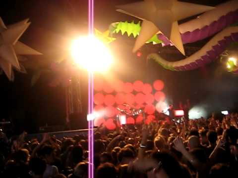 Booka Shade ' Body Language ' Live @ Get Loaded In The Park 2009