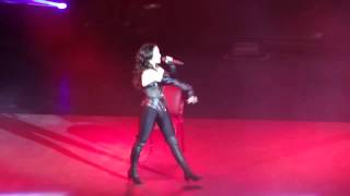 Natalia Oreiro - Caliente