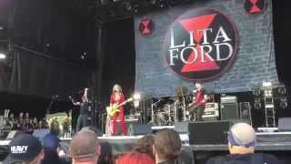 Lita Ford - Heavy Montreal 2015 - Can&#39;t Catch Me