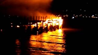 preview picture of video 'Edgewater Pier Fire 6/25/14'