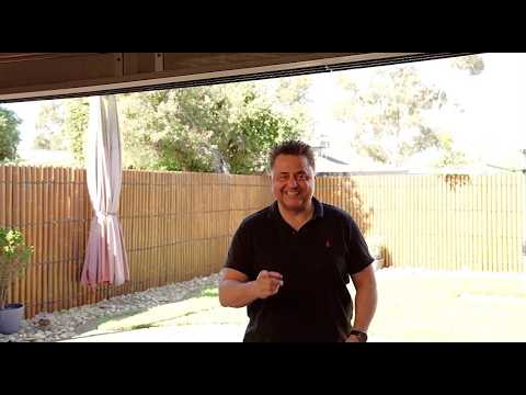 2 Parkhill Court, Westmeadows, VIC 3049, 4 कमरे, 2 बाथरूम, House