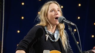 Lissie - &#39;Hero&#39; | The Bridge 909 in Studio