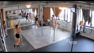 Pole Dance aula @Marinamey - Mey Pole Dance Studio
