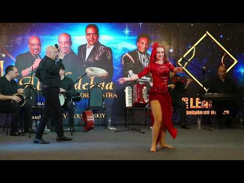 Eugenia with Al Azdekaa orchestra - Ya Bent El-Soultan