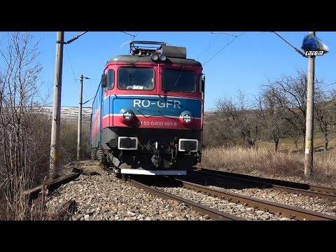 060-EA 400 691-8 & Marfar Grup Feroviar Român Freight Train in Boju - 17 March 2023