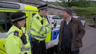 &#39;We&#39;ve got a bomb&#39; I Scot Squad
