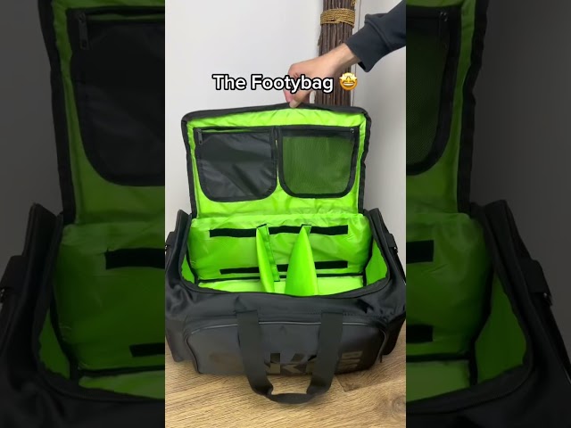 Vídeo relacionado con Athletic Club- Mochila, Saco, Bolsos, Actividades extraescolares, Fútbol, Reflective Collection, Producto Oficial (CyP Brands)