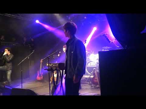 [REALLY BAD AUDIO] 181202 The Rose (더로즈) - Bae Bae cover @ Nosturi, Helsinki (FINLAND)