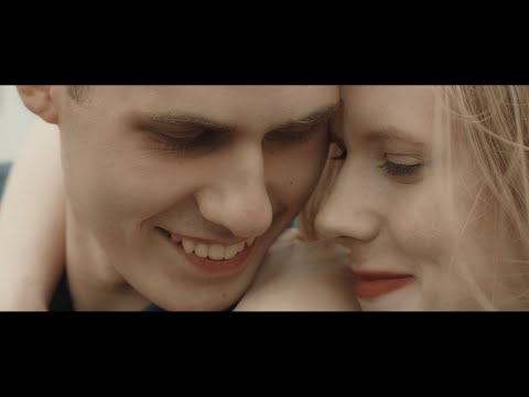 Lisa Ploeger - Waves (official music video)