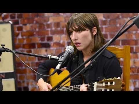 Aldous Harding at The 13th Floor 2017