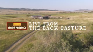 Kris Delmhorst (feat. Jeffrey Foucault) // “Wind’s Gonna Find a Way” // Live from the Back Pasture