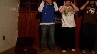 a very simple dance to do by HMitB