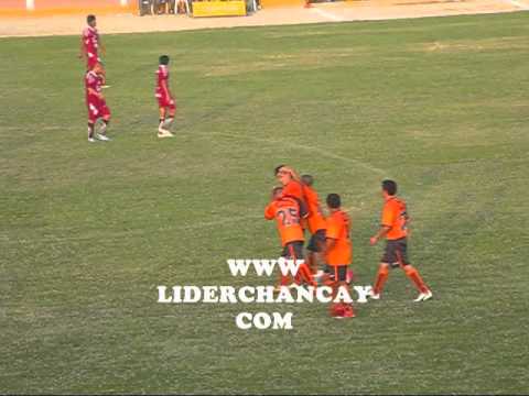 Gol de Los Tilos frente a Defensor Peralvillo