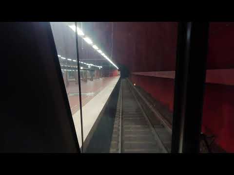 Stockholms tunnelbana: Ankomst till Skarpnäck / Stockholm metro: Arrival to Skarpnäck