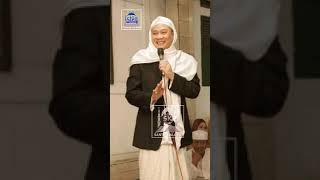 Download lagu BAGI YANG TIDAK BISA HADOROH - ZIARAH KUBUR || ABUYA UCI TURTUSI mp3