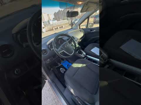 фото opel meriva b 0
