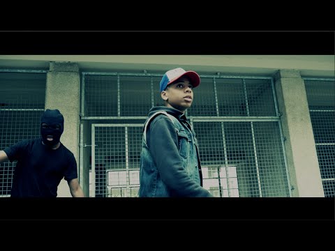 Tayron B - Guap Pakken