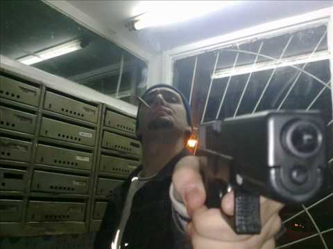 Arian cu Larry si Inchu - Ianuarie Sclav (diss Releveu)