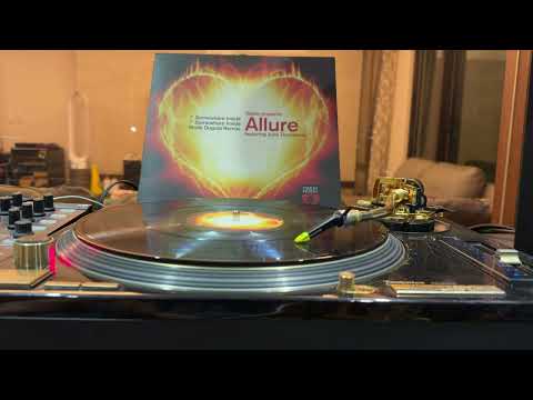 Tiesto presents Allure featuring Julie Thompson - Somewhere Inside