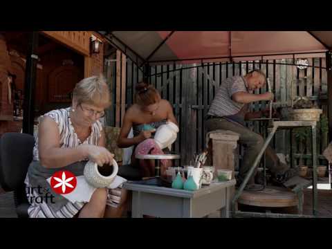 Cum se realizeaza ceramica traditionala de Corund