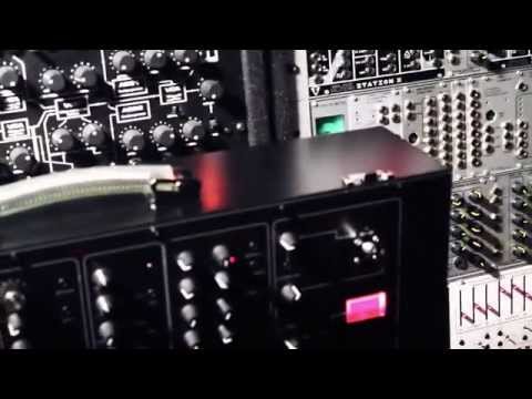The Vostok Song - Analogue Solutions Vostok Deluxe Matrixsynth