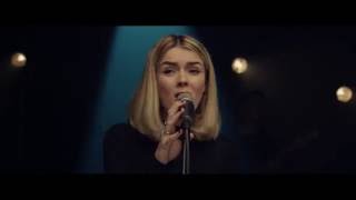 Let Me Let Go - Nicola Thoms