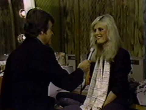 Dick Clark & Kim Carnes Dressing Room Interview - November 1981