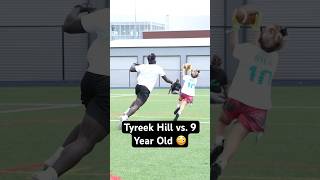 Kid Breaks Tyreek Hill’s Ankles 😂 #shorts