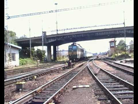 Hradec Králové, Osobní vlak do Jaroměře