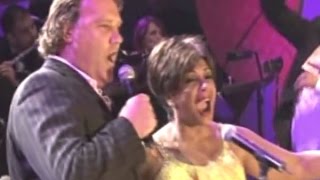 Shirley Bassey &amp; Bryn Terfel - We&#39;ll Keep A Welcome (duet) (2006 Feanol Festival Live)