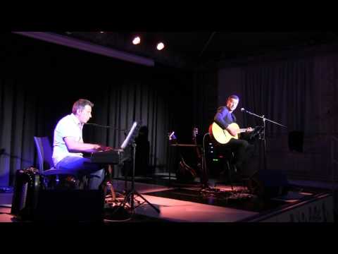 NAPO canta  De  Andrè    "  Geordie  "