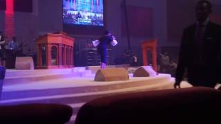 Chee - Why Not Trust God Again  (Kurt Carr)