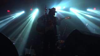 Wilco Circo Voador 06 Oct 16 09 Bull Black Nova (snippet)