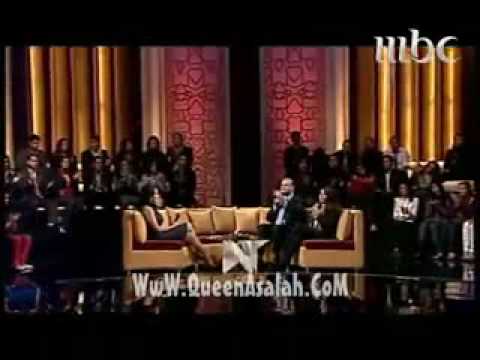 Asalah sings for Amr Diab in TV interview