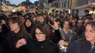 Giulia Cecchettin, a Padova ducento compagni di università per il minuto di rumore