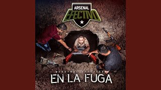 Video Elegante Y A Mi Modo (Audio) de Arsenal Efectivo