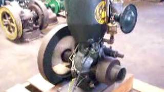 preview picture of video 'Fairbanks Morse #1 Eclipse hit&miss stationary engine'