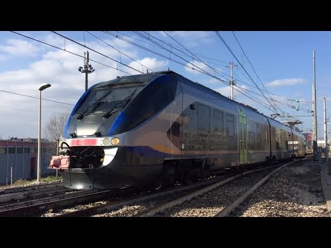 Minuetto elettrico 061 sull invio Treviso C.-Termoli in transito a Bologna Fiere!