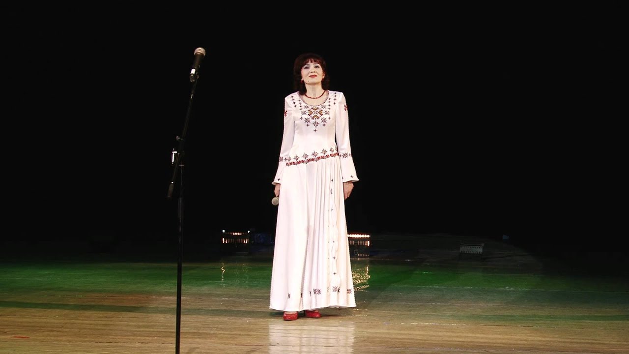 Альбина Пăрчăкан — Юрату сукмакĕ [12.11.2011]