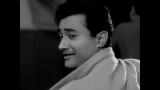 Hai apna dil to awara - Solva Saal (1958) - YouTube