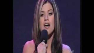 Kelly Clarkson - A Moment Like This (American Idol Finale)