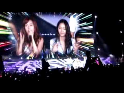 Fancam SMTown 120922 Jakarta - Jessica and Krystal