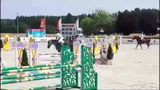 Video of Nike L