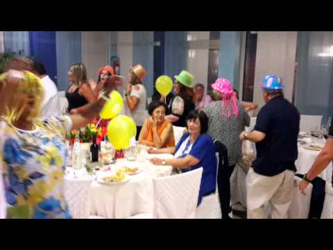 Animazione Festa di 60 anni a San Salvo - Trenino con Gadgets Divertenti - Francesco Barattucci