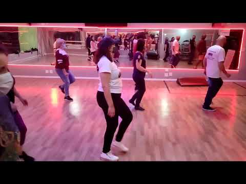 13/10/2021 aula de Flashback música. PARTY ROCKERS (2)