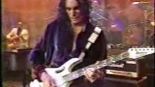 Devin Townsend &amp; Steve Vai - Still My Bleeding Heart - 1993 Tonight Show.avi