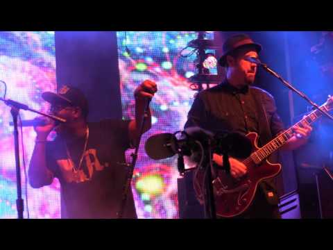 Soulive 1/6/16 (Part 2 of 3) - Too Much (with Nigel Hall) Jam Cruise