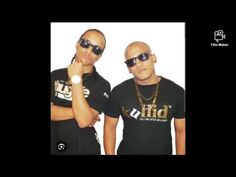 Agemi & Earl - Mooi Man
