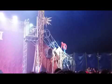 Homem aranha no circo Spadoni
